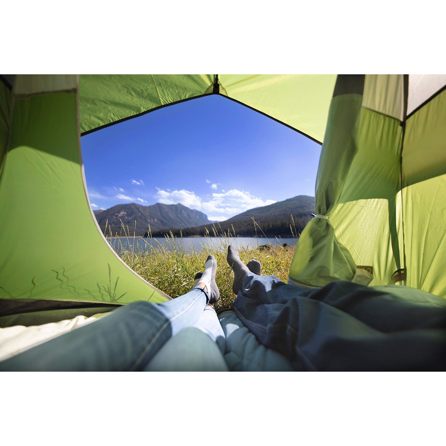Coleman Sundome Camping Tent with Rainfly, 2/3/4/6 Person Tent Sets Up in 10 Mins, Weatherproof Shelter for Camping, Festivals, Backyard, Sleepovers, & More